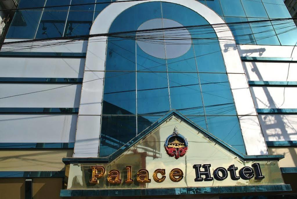 Palace Hotel Mandalay Bagian luar foto